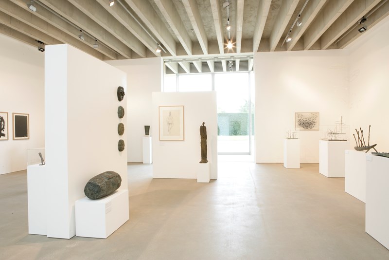 YSP gallery space with sculptures