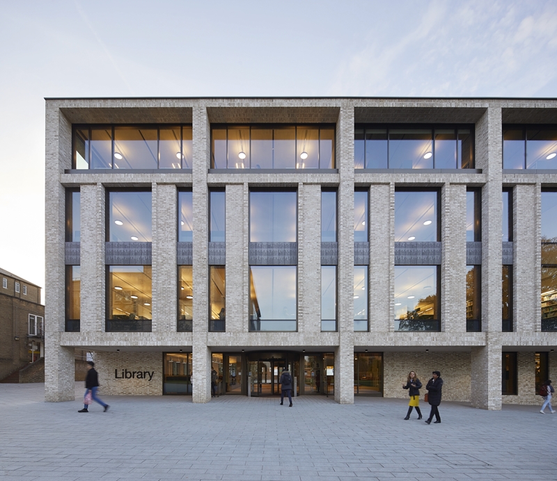 Roehampton Library 