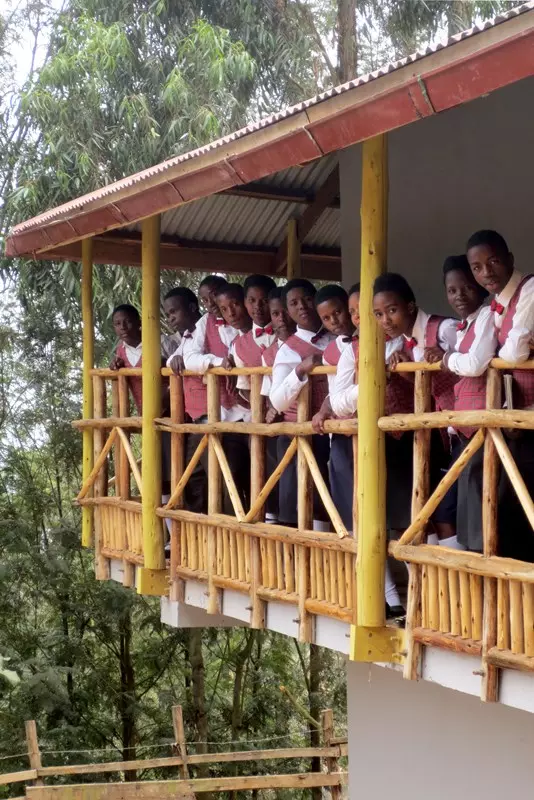 Lake Bunyonyi Community School